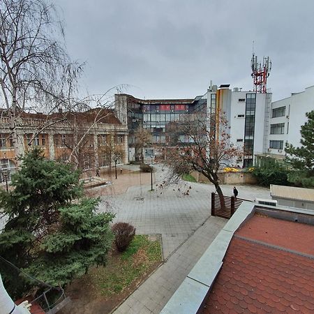 Prenociste Nikolas Grand Semendire Oda fotoğraf