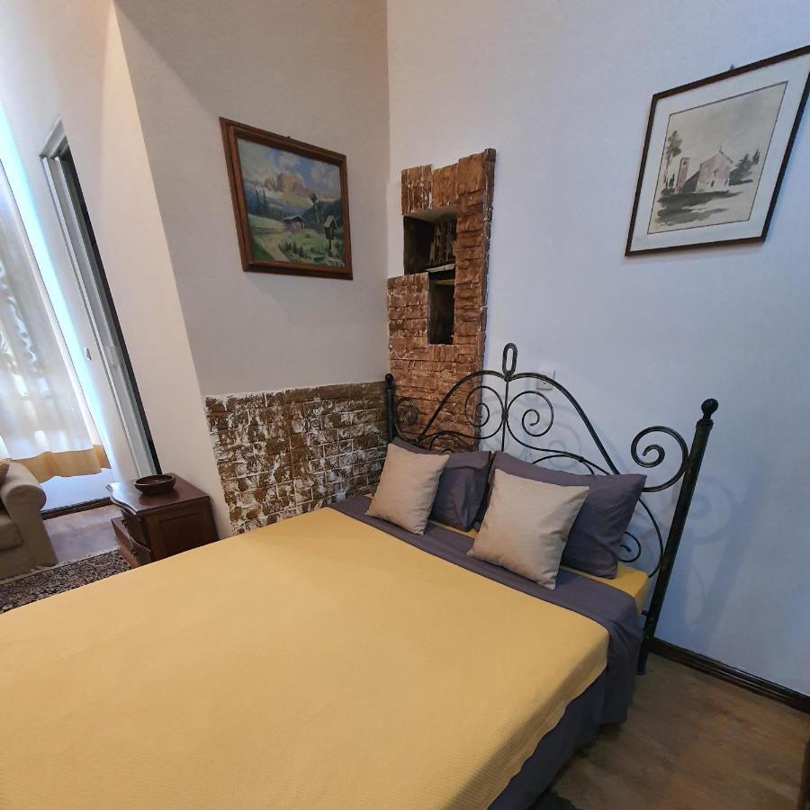 Prenociste Nikolas Grand Semendire Oda fotoğraf