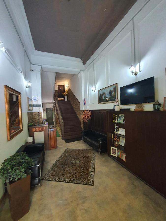 Prenociste Nikolas Grand Semendire Dış mekan fotoğraf